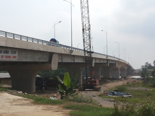 Hoàn thành hai cầu đường bộ nối thông QL10